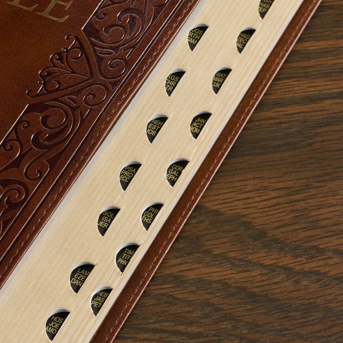 KJV Bible Deluxe Gift Faux Leather, Medium Brown