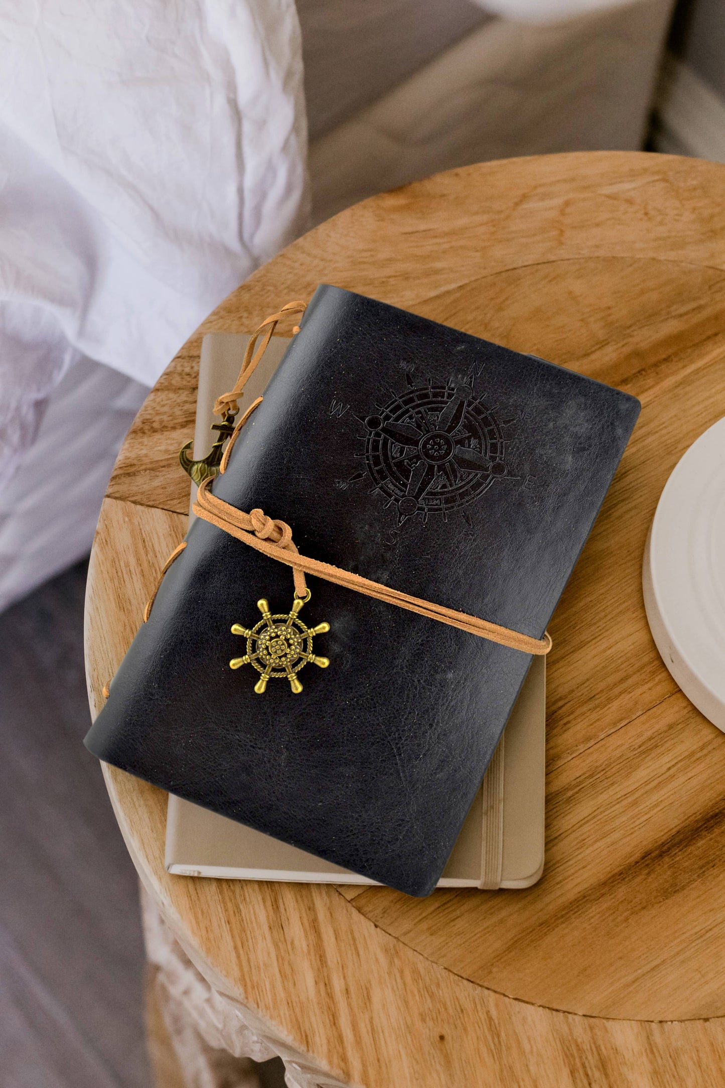 Journal - Compass - Black